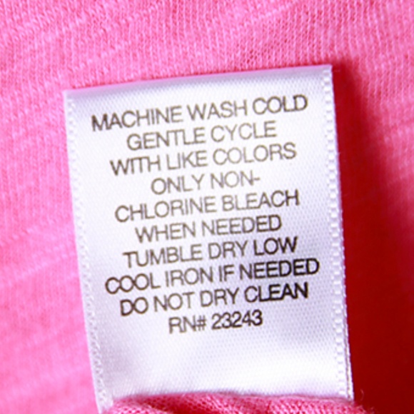 NY&Co V-neck Tee with Slit Sleeve Size L - Picture 7 of 8